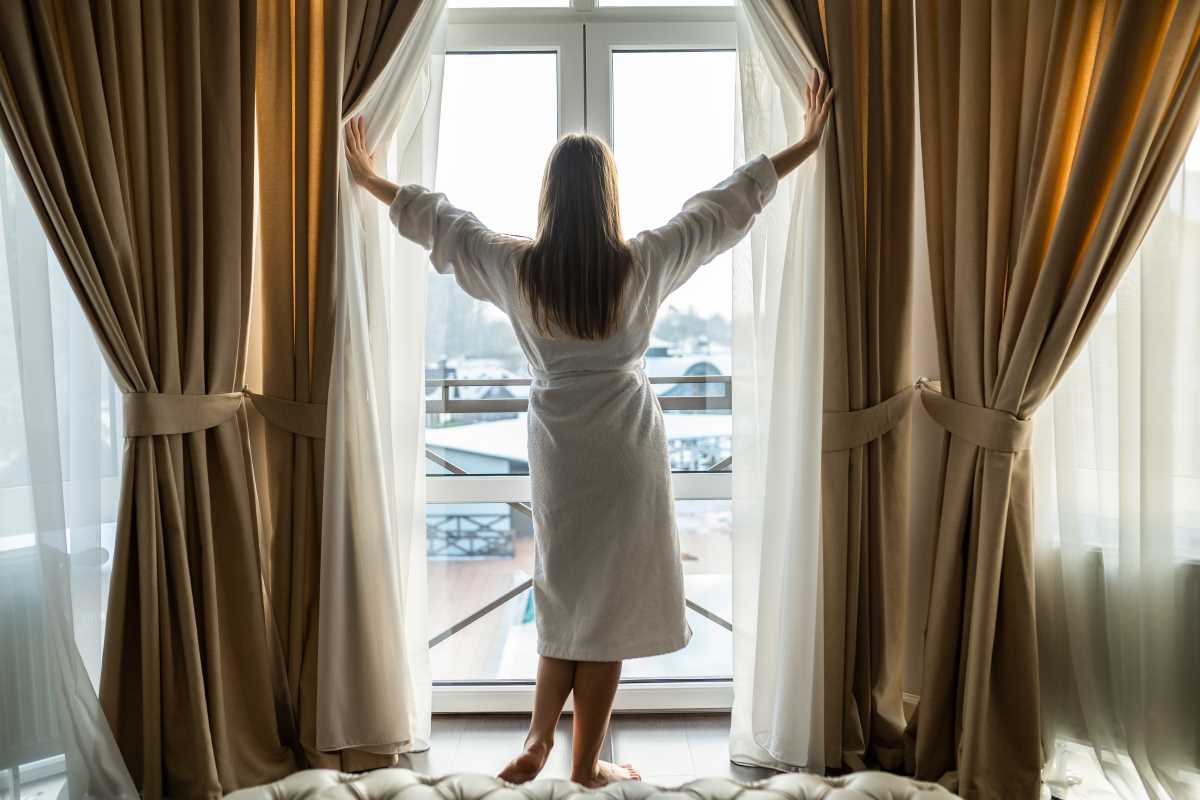 Selecting High-Quality Curtains That Frame Windows Beautifully